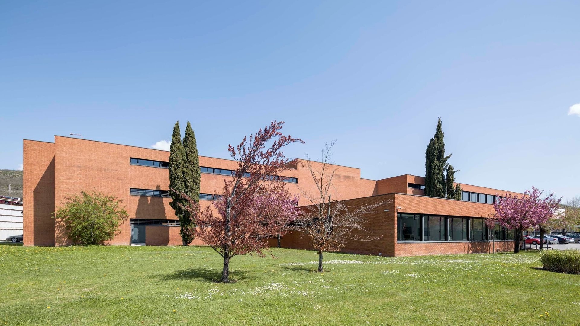 Arbeidsbureau Burlada, Navarro