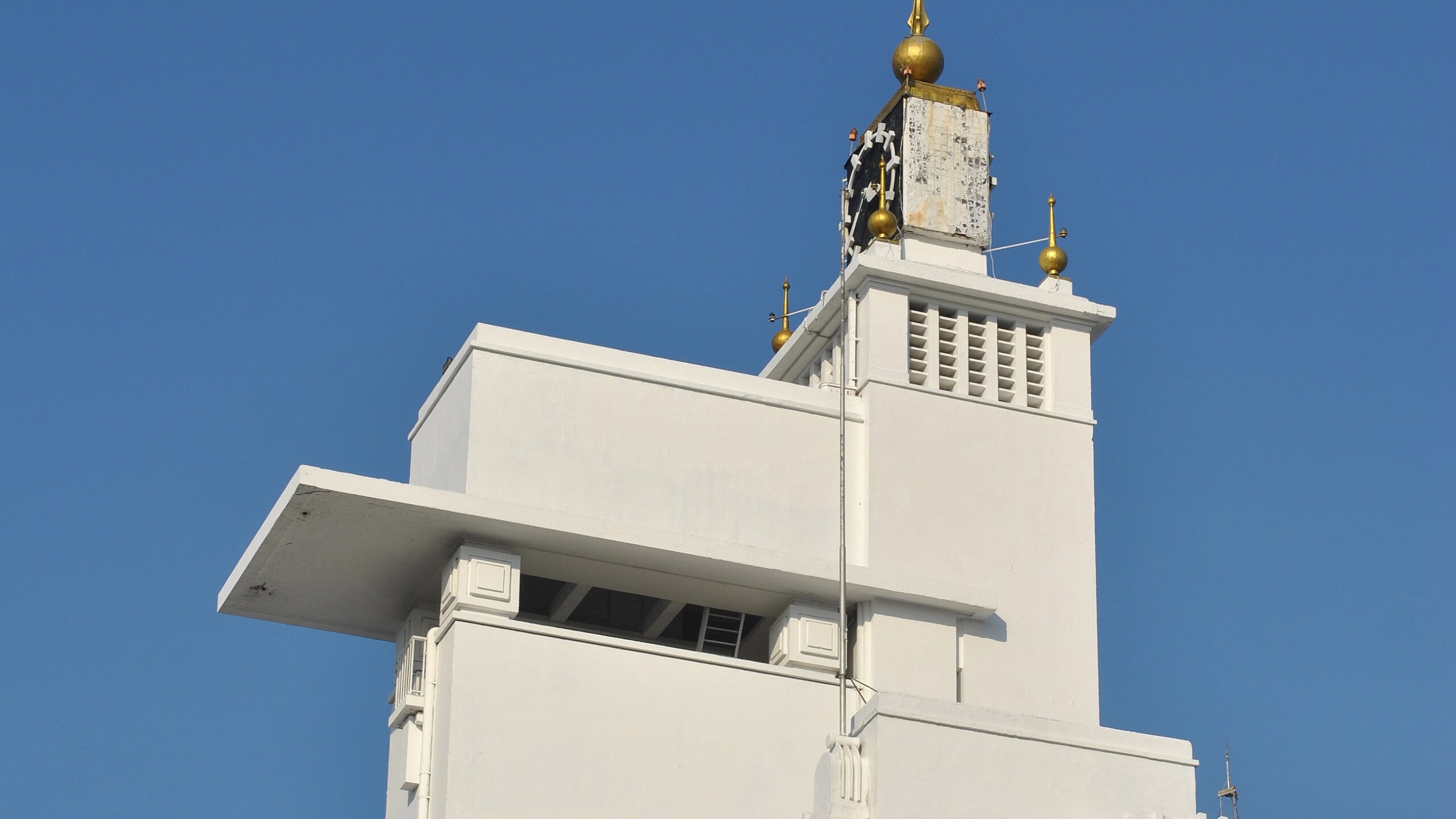 Toren gouvernementsgebouw Surabaya