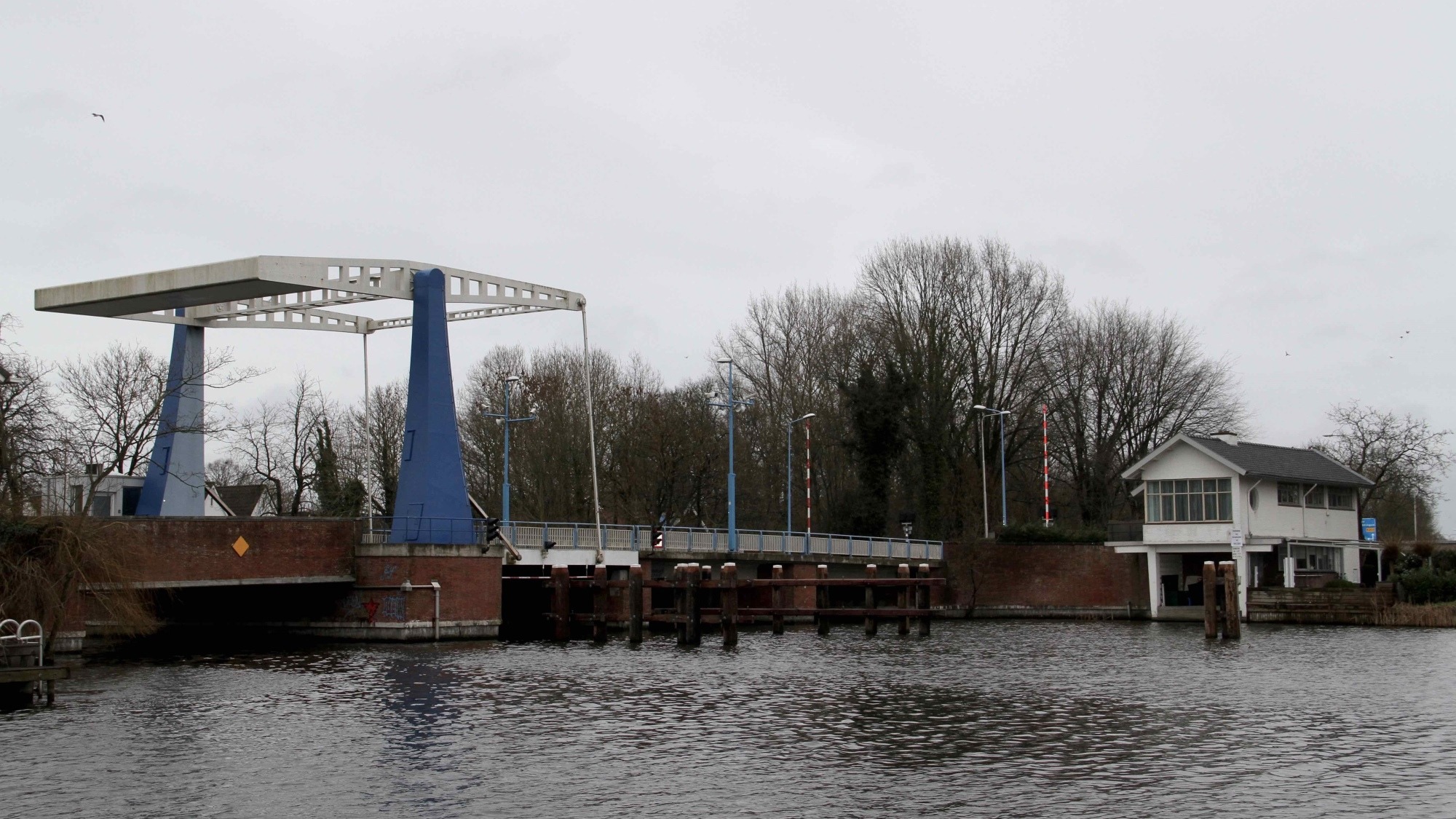 Brug en brugwachterswoning Vreeland