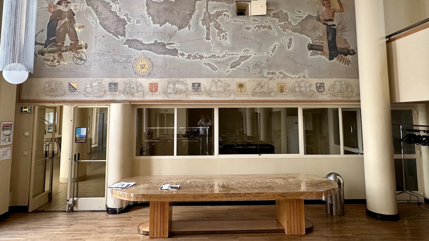 Grote zaal College neerlandais