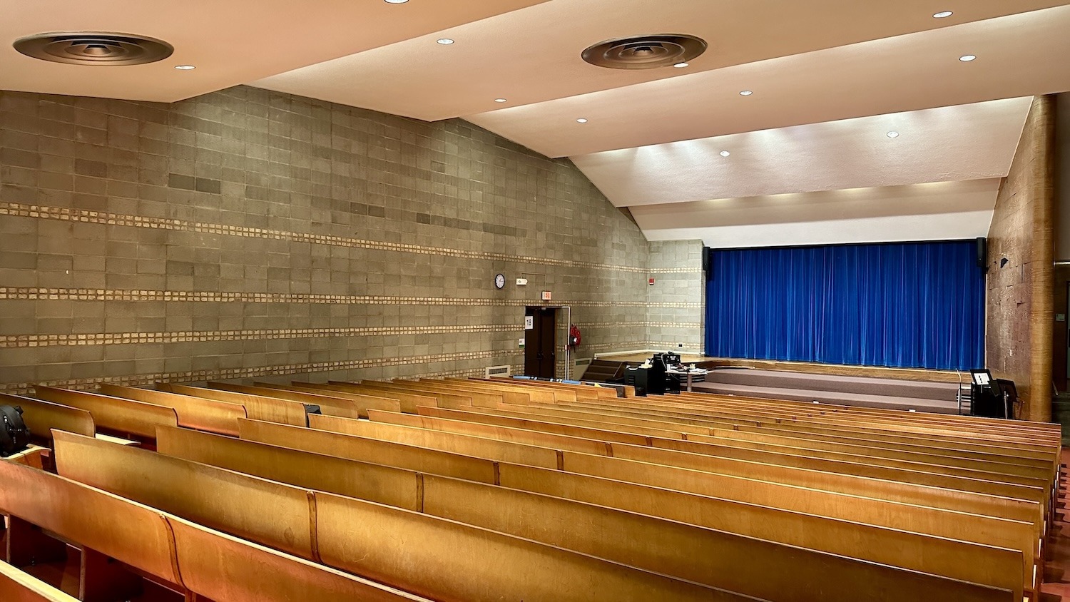 Crow Island School, Winnetka
