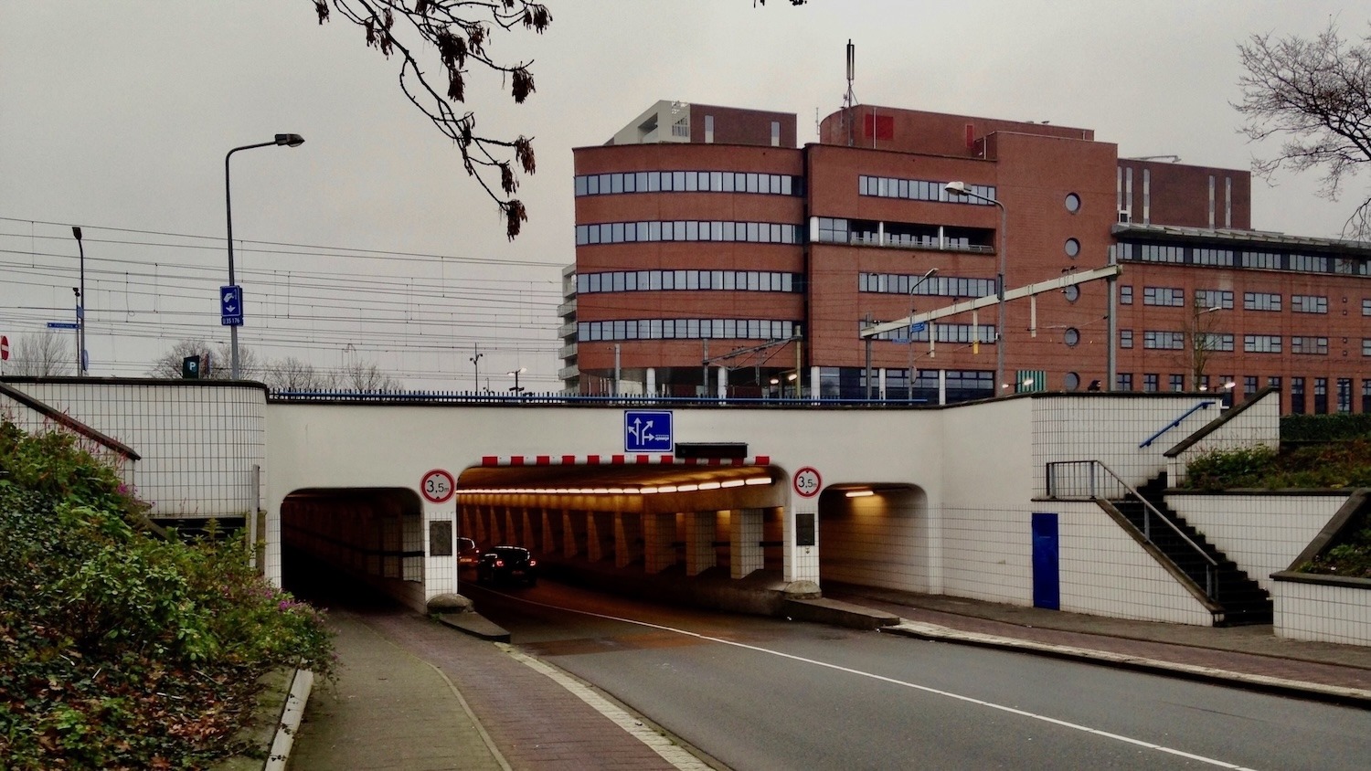 Beatrixtunnel Hilversum, oostzijde