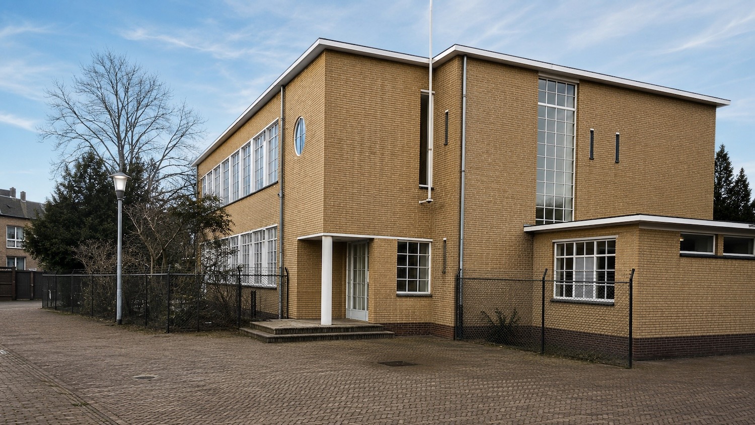 Gebouw voor Maatschappelijk Hulpbetoon, Hilversum