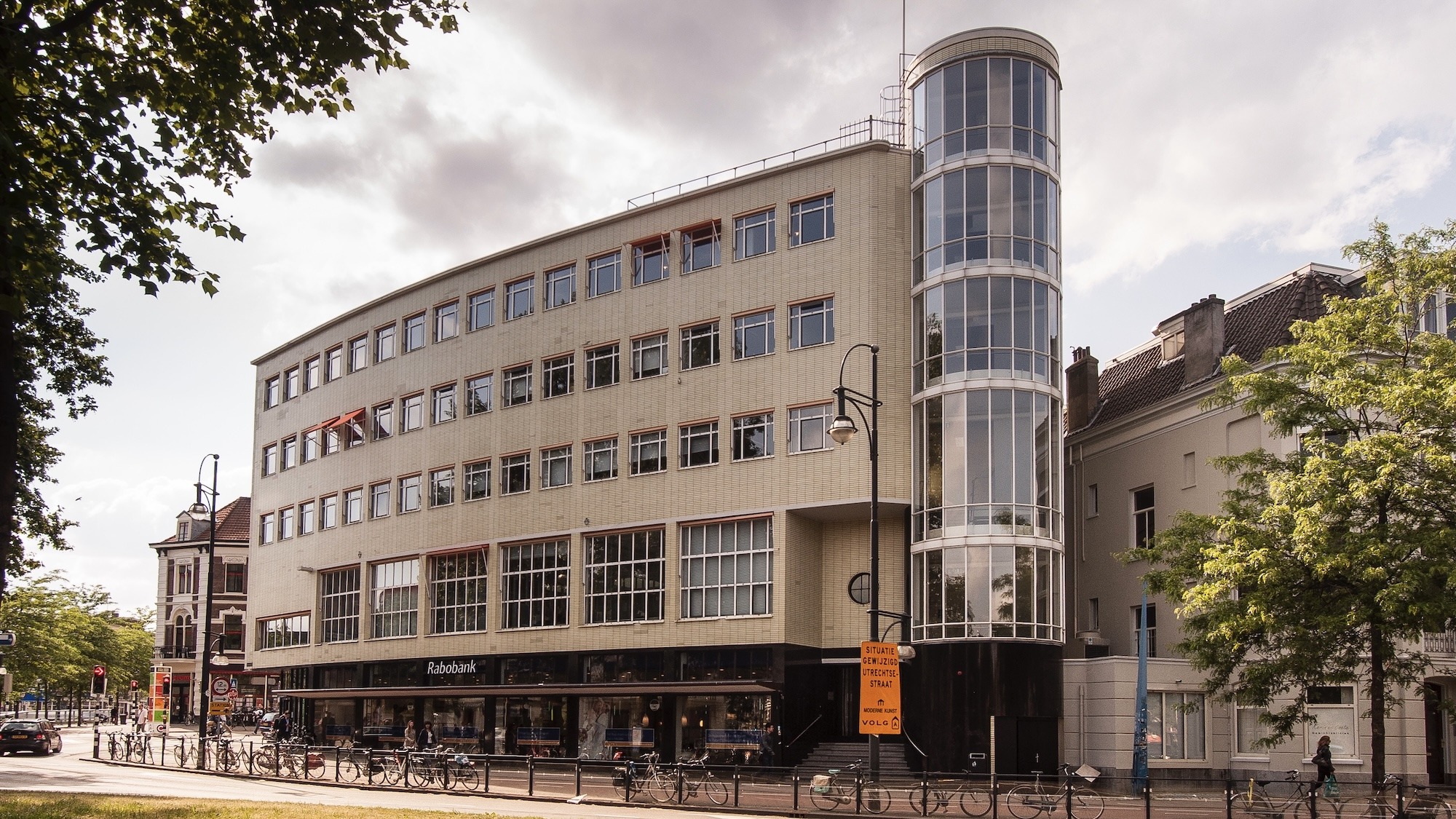 Kantoorgebouw De Nederlandsen van 1845, Arnhem, ontwerp Dudok