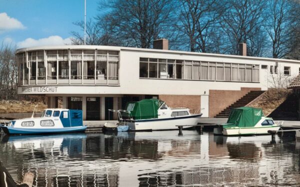 Watersportpaviljoen, Hilversum