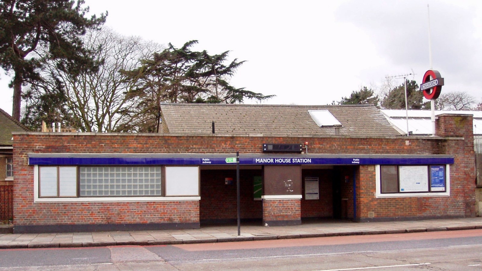 Manor House Underground station