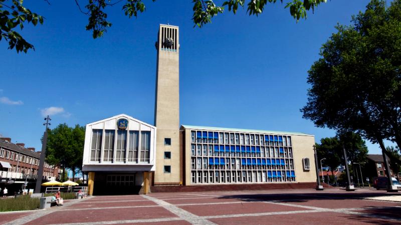 Stadhuis-Velsen-Joost-J-Bakker