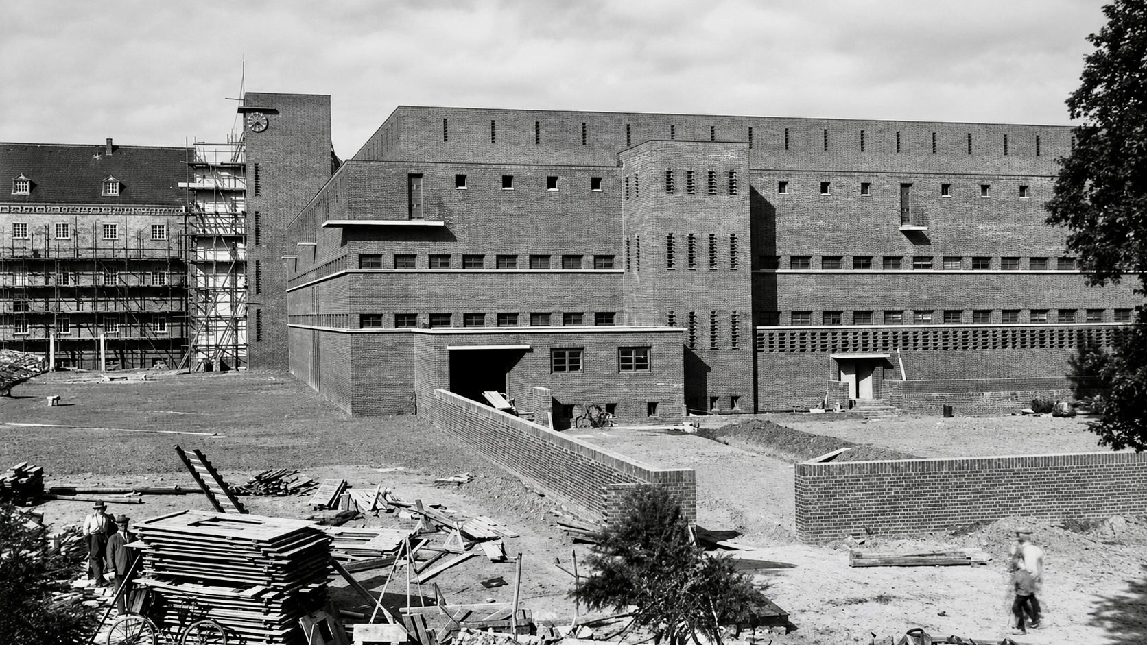 Carl Duisberg Gymnasium, Leverkusen