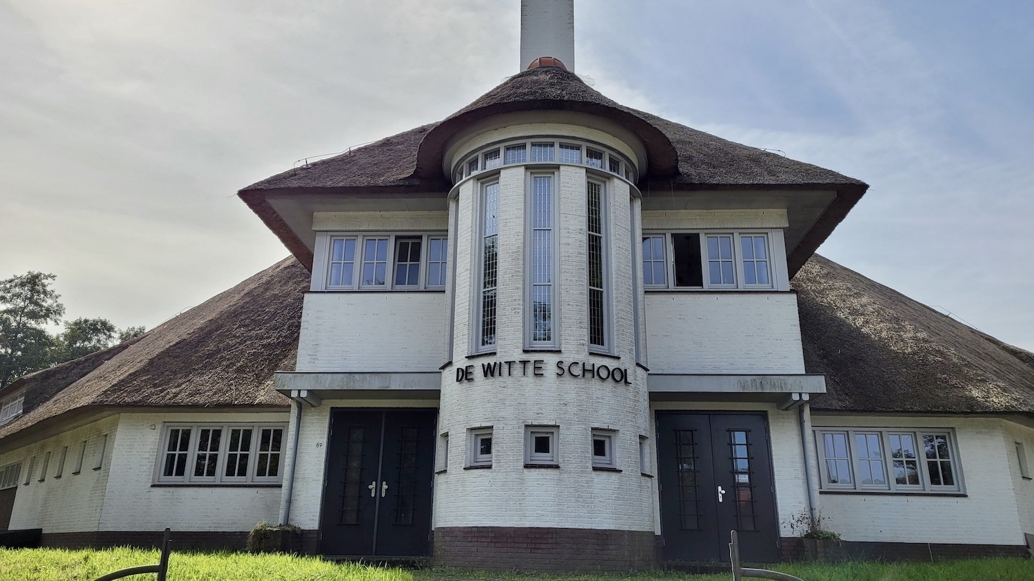 Lagere school, verwant aan Dudoks Fabritiusschool